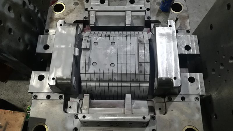 无锡精密冲压模具加工：如何精准评估模具质量